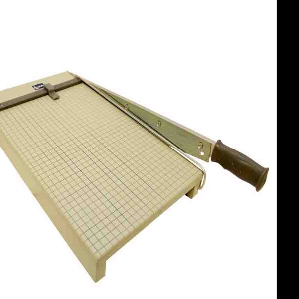 GUILLOTINA MAD. 18 45X30 CM. TRIMER 2000